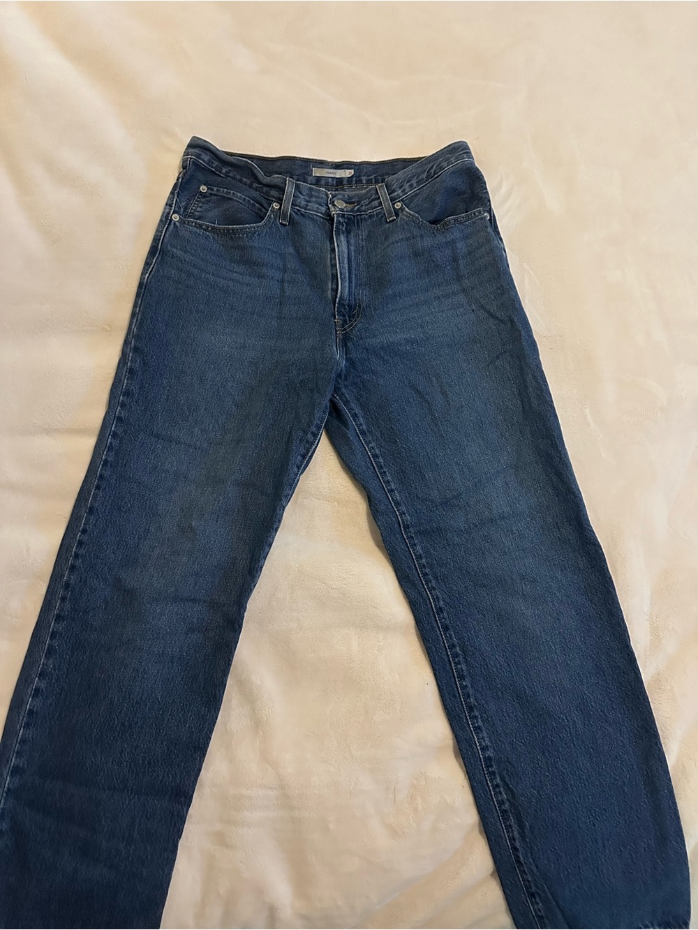 Levi's Women's Classic Indigo Straight Jeans